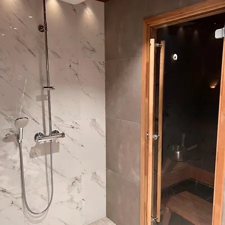 Vuokatin Aateli Ritari & Lady Apartamento *